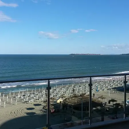 Briz - Seabreeze 3* סאני ביץ'