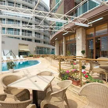 Briz - Seabreeze מלון סאני ביץ'