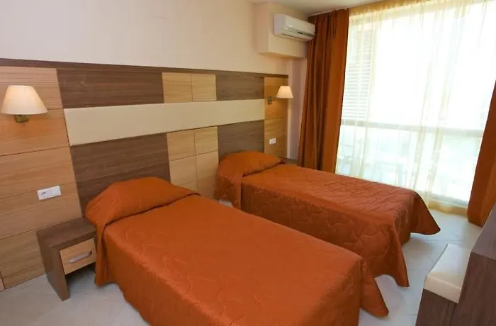 Hotel Briz - Seabreeze Sunny Beach