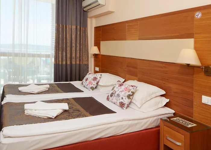 Hotel Briz - Seabreeze Sunny Beach