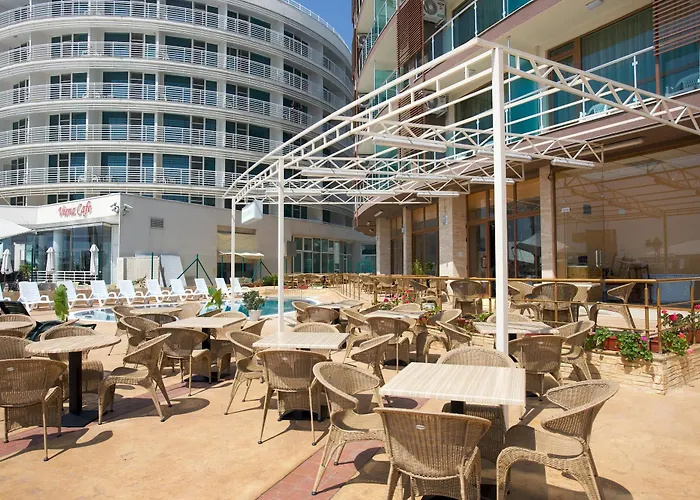 Briz - Seabreeze Hotel